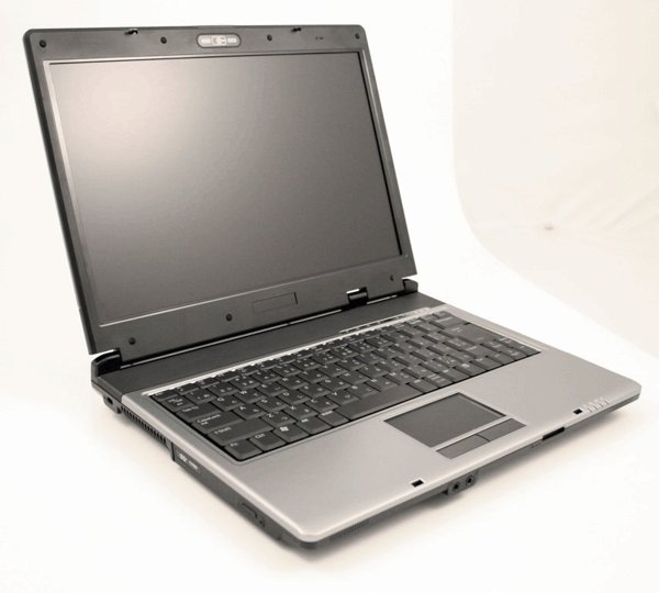 Asus Z62Fm notebook laptop Core Solo Yonah T1300 80GB 512MB DVD