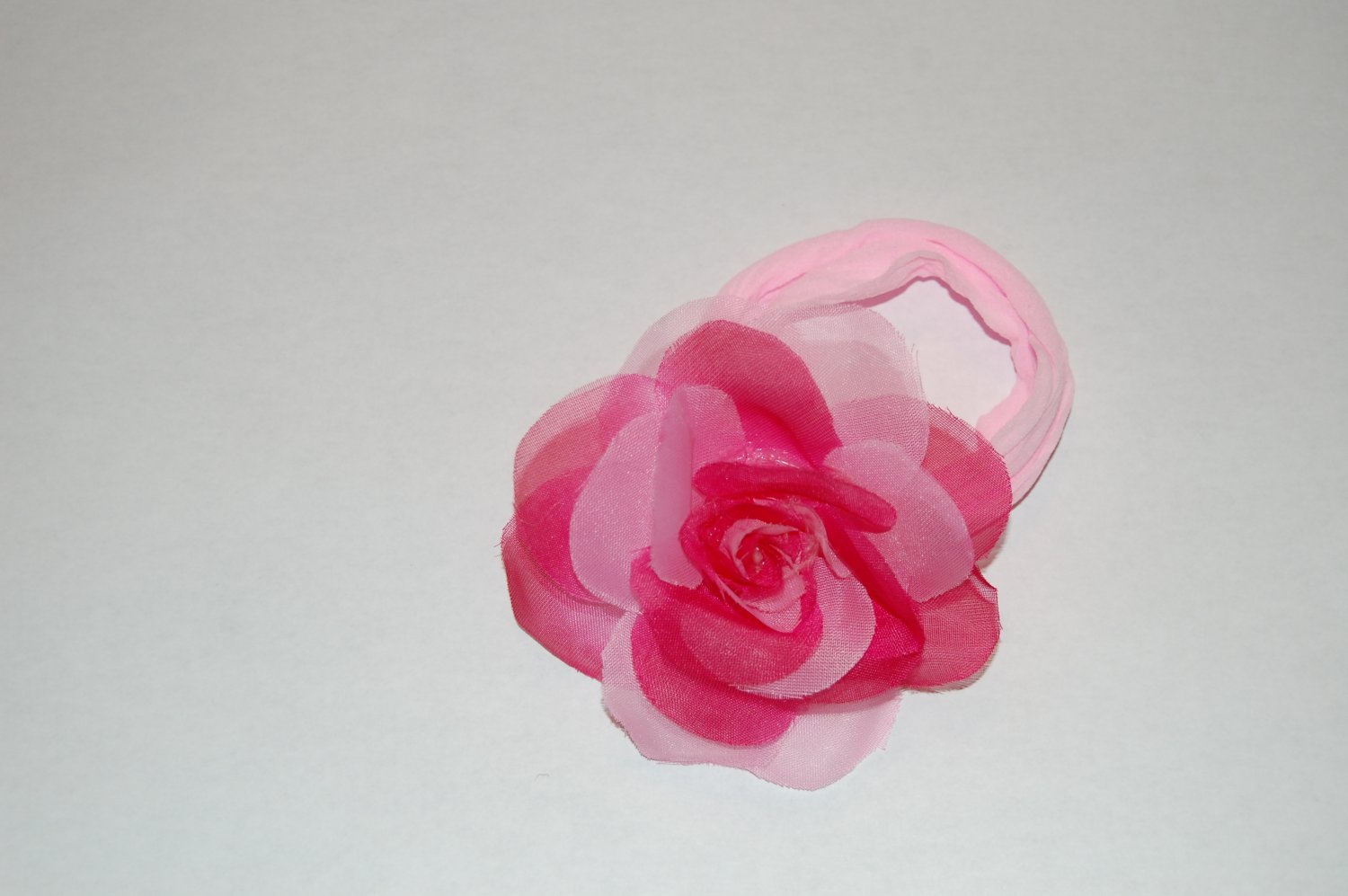 Ice Rose - 2 Tone Pink Clip with free interchangeable headband.