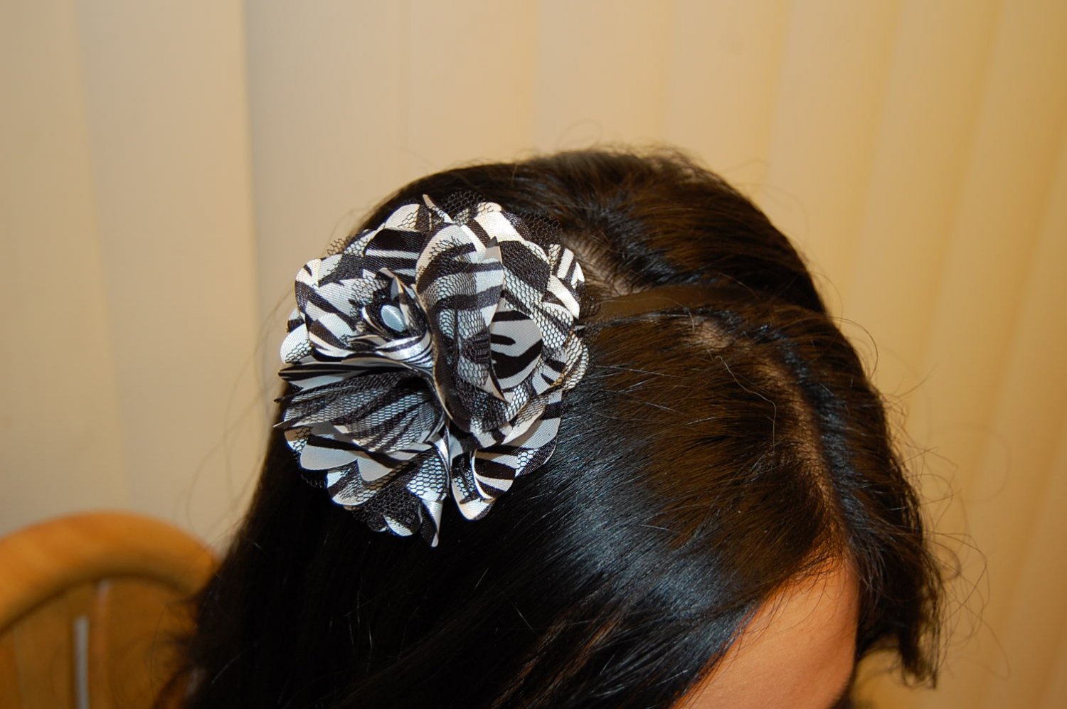 Hard Headband, Satin Finish, Satin Mesh Zebra Flower, Black/ White/ Black