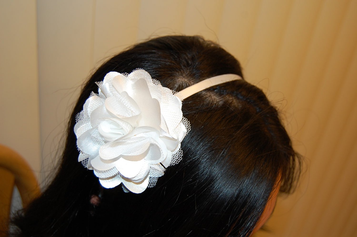 Hard Headband, Satin Finish, Satin Mesh Flower, White/ White