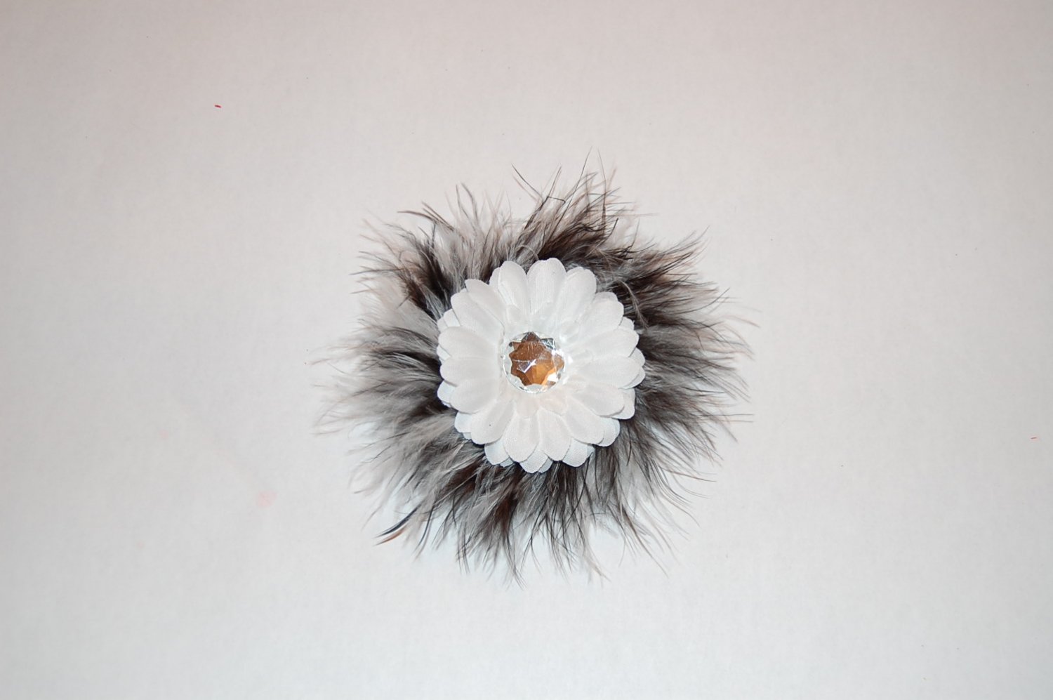 2 " Daisy, Marabou, on Alligator Clip, Black/White/White