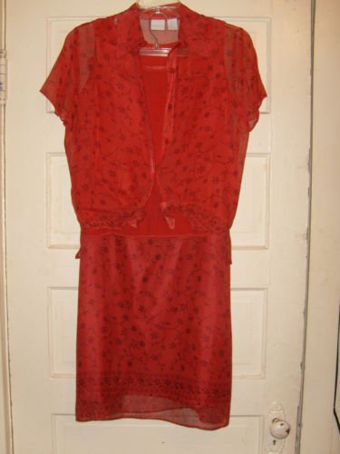 WOMENS STUDIO C SKIRT SET SIZE M VERY CUTE