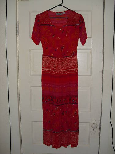 WOMENS SELECT DRESS SIZE S VERY CUTE