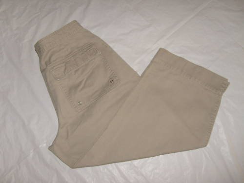 WOMENS AUSTIN CLOTHING CO CAPRIS SIZE 10 VERY CUTE