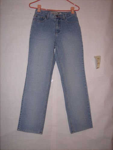 Maurices Quality,style & fit Denim Jeans size 3/4 Reg