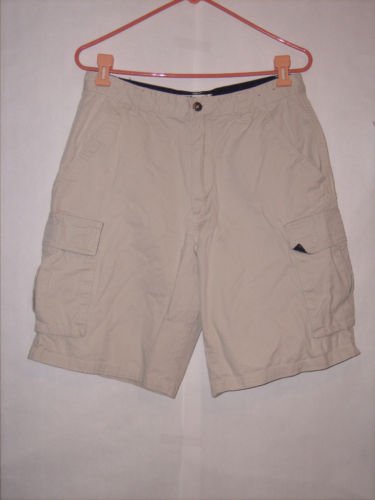 Plugg Co. Beige Khaki Dress Shorts size 32