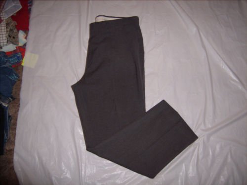 Haggar Gray Flat dress Pants size 40x30 EUC