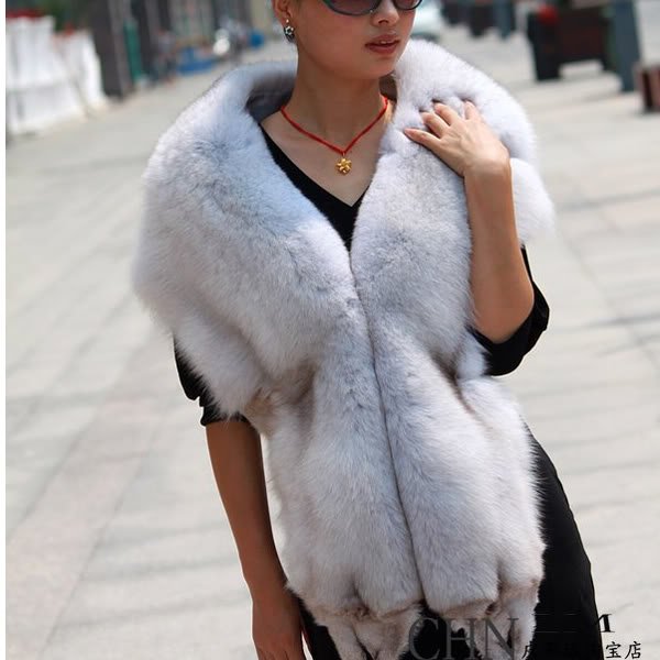 Top Quality REAL GENUINE Whole Hide Fox Fur Shawl/Scarf , Pale Grey