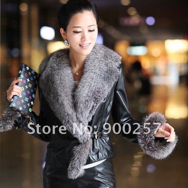 Stylish Real Leather Jacket with Real Fox fur Trims, Black XL