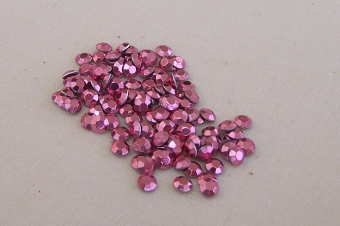 3mm Hot Fix Rhinestuds Med Pink 1gross(144pcs)
