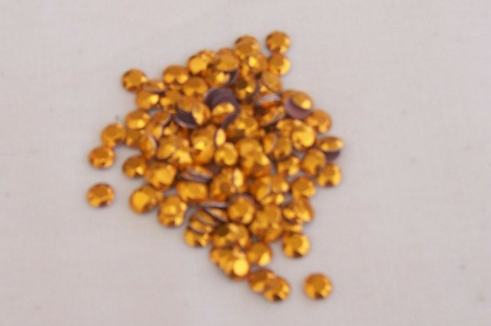 3mm Hot Fix Rhinestuds Gold 1gross(144pcs)