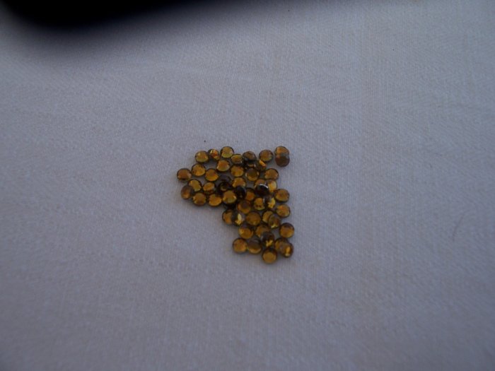 10ss (3mm) Hot Fix Rhinestones Topaz 1gross (144pcs)