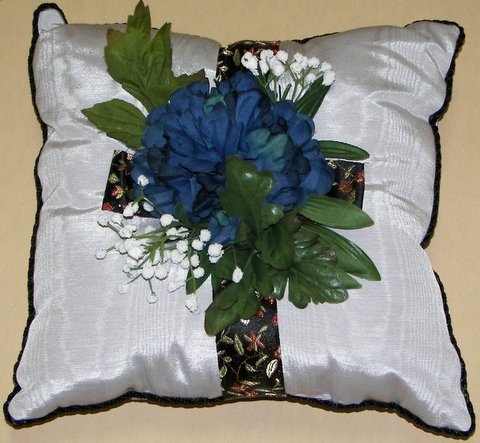 Silver Moiré Pillow with Midnight Blue Mum