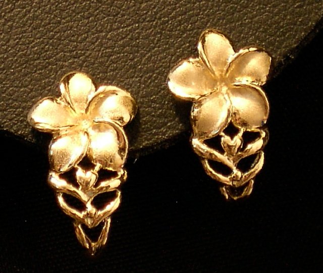 14kt Gold Hawaiian Plumeria Flower Earrings