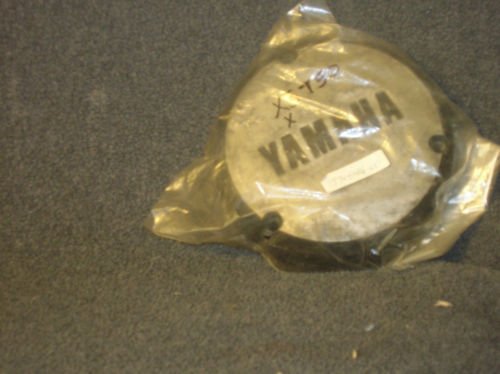 XS750/XS850 OIL PUMP COVER-nos-YAMAHA-classic-vintage-cafe-