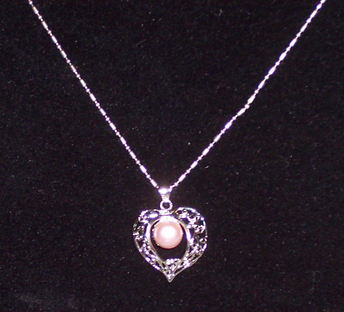 Heart Pink Freshwater Pearl Pendant Necklace