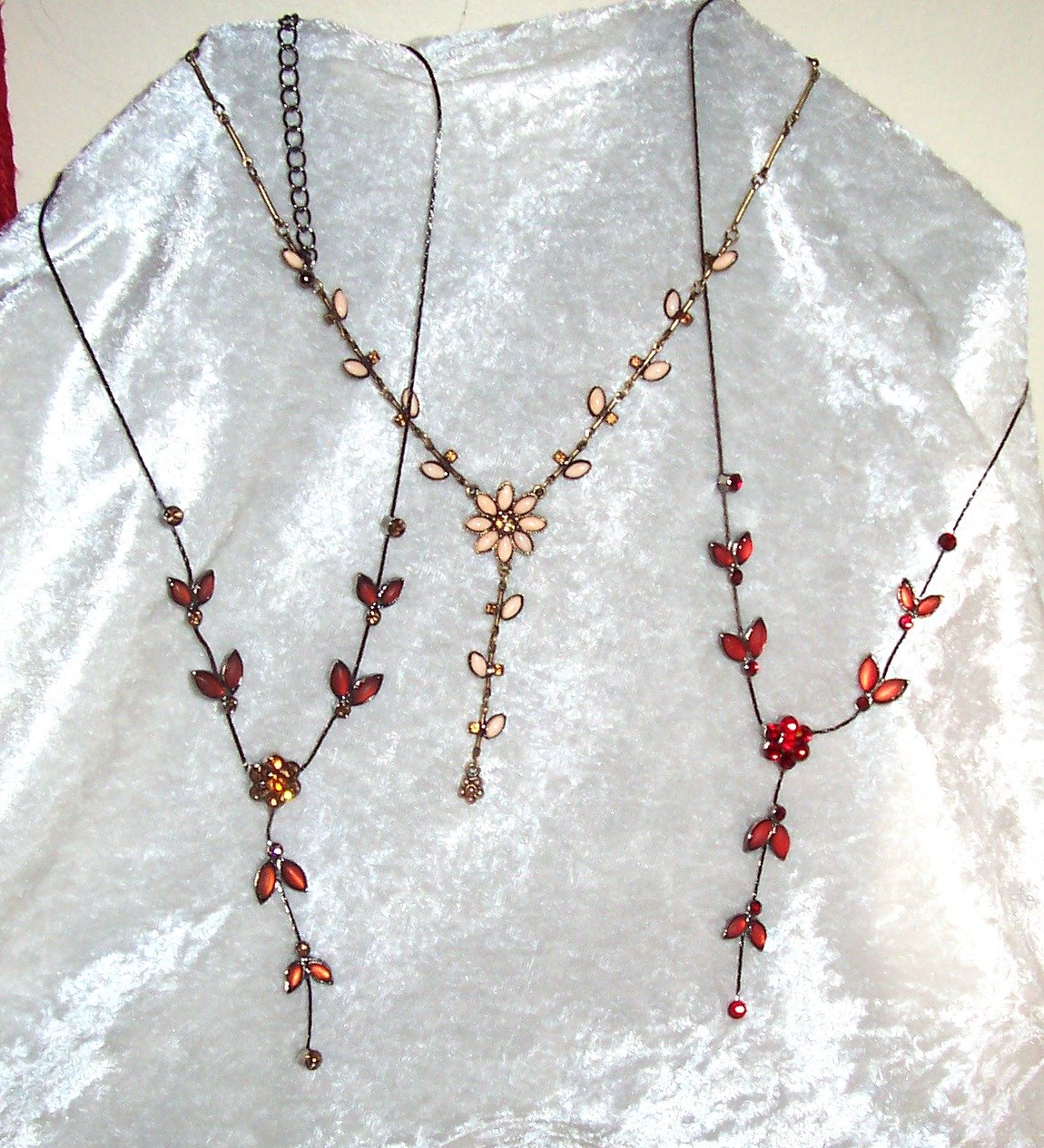 Vine Glass And Rhinestone Necklace Lot 3 Pcs