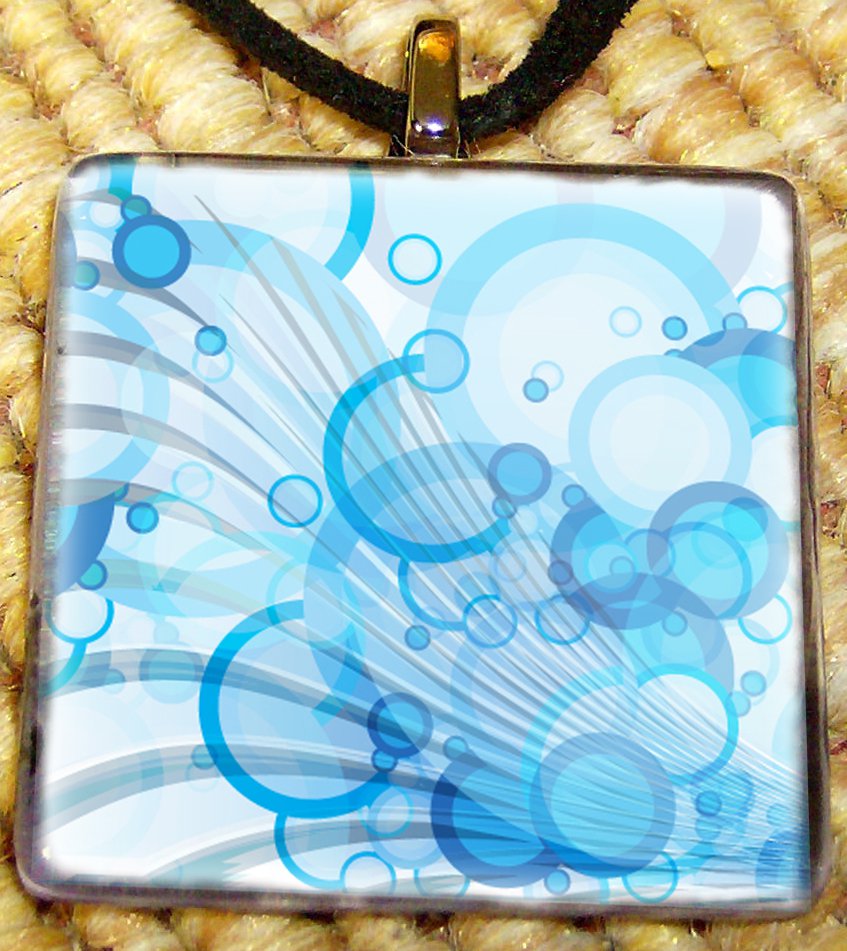 Retro Circles Glass Pendant