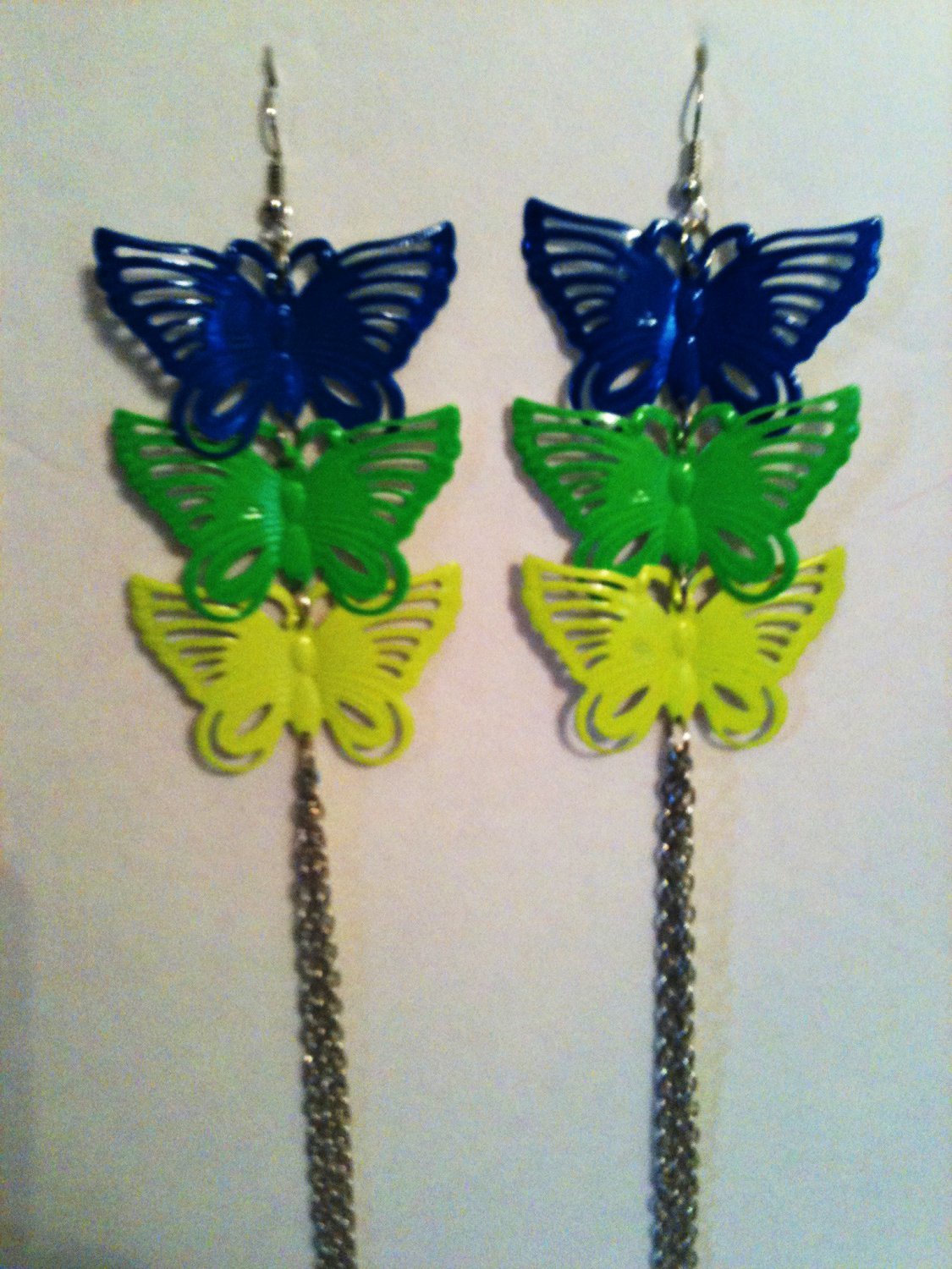 BUTTERFLY EARRINGS WITH CHAIN (NEW)