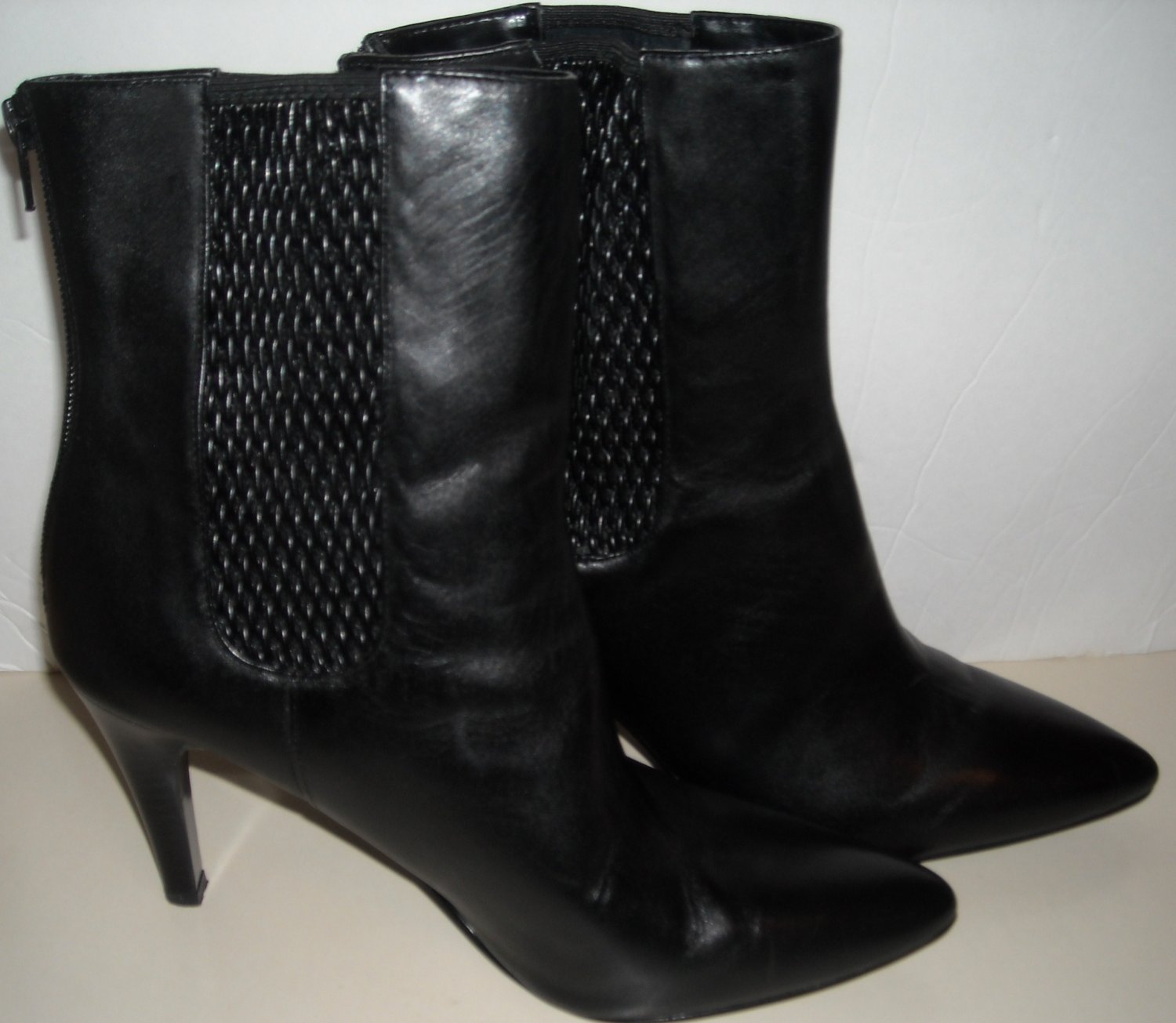 WORTHINGTON BLACK ANKLE BOOTS SIZE 9-1/2