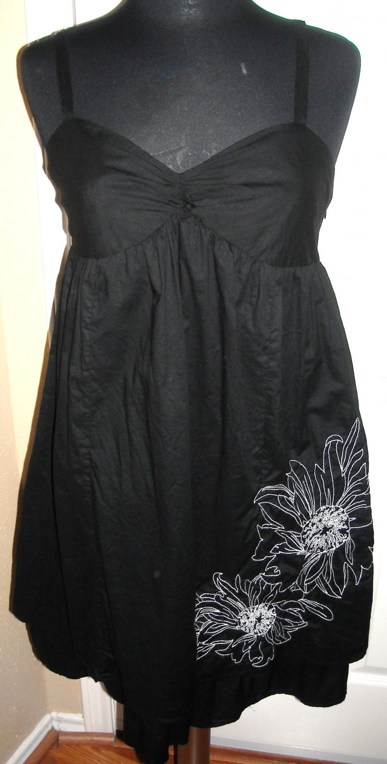 LIBERTY OF LONDON BLACK SHORT SUNDRESS SIZE 6 (NEW)