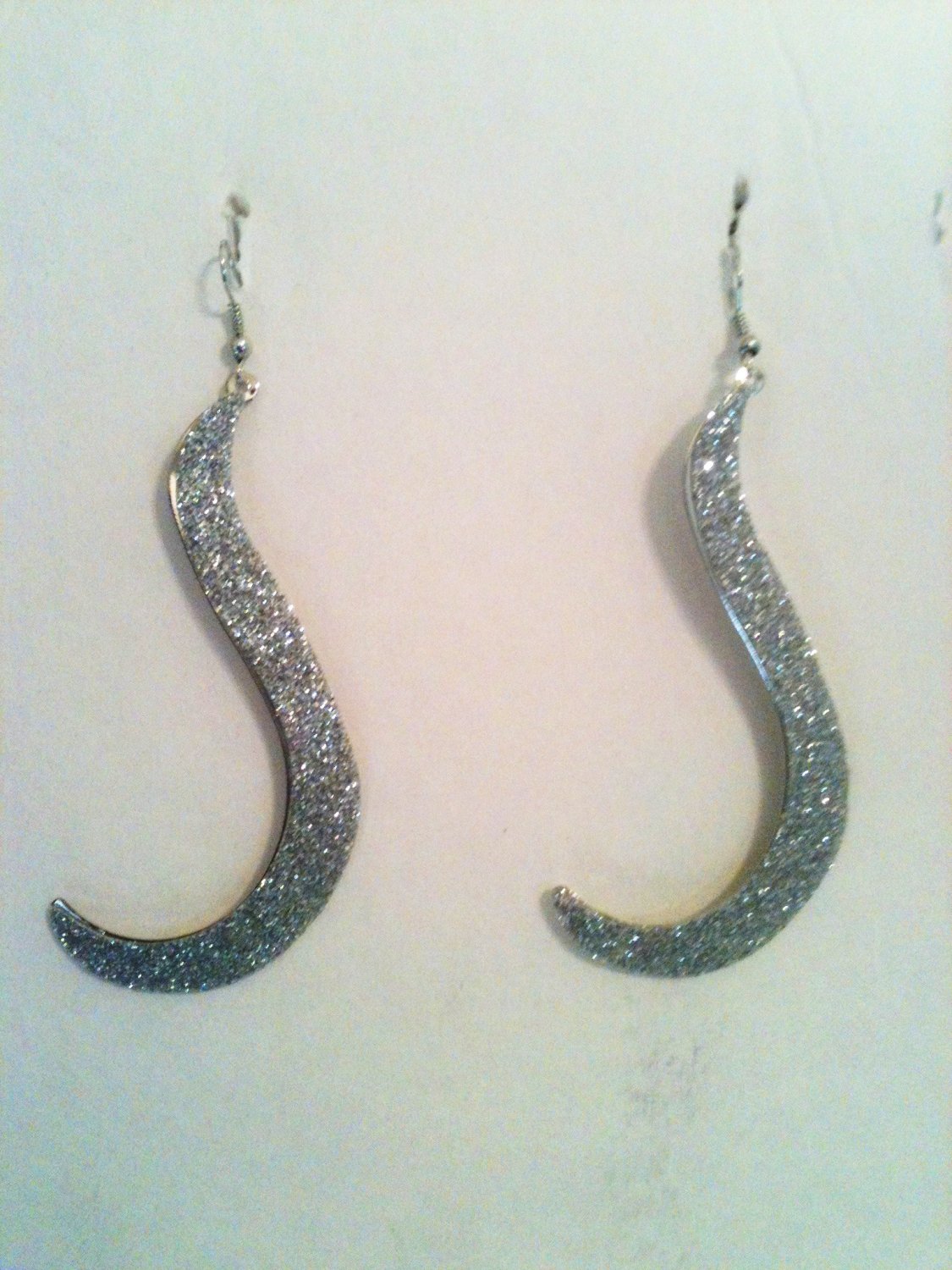 SILVER GLITTER OVERLAY EARRINGS (NEW)