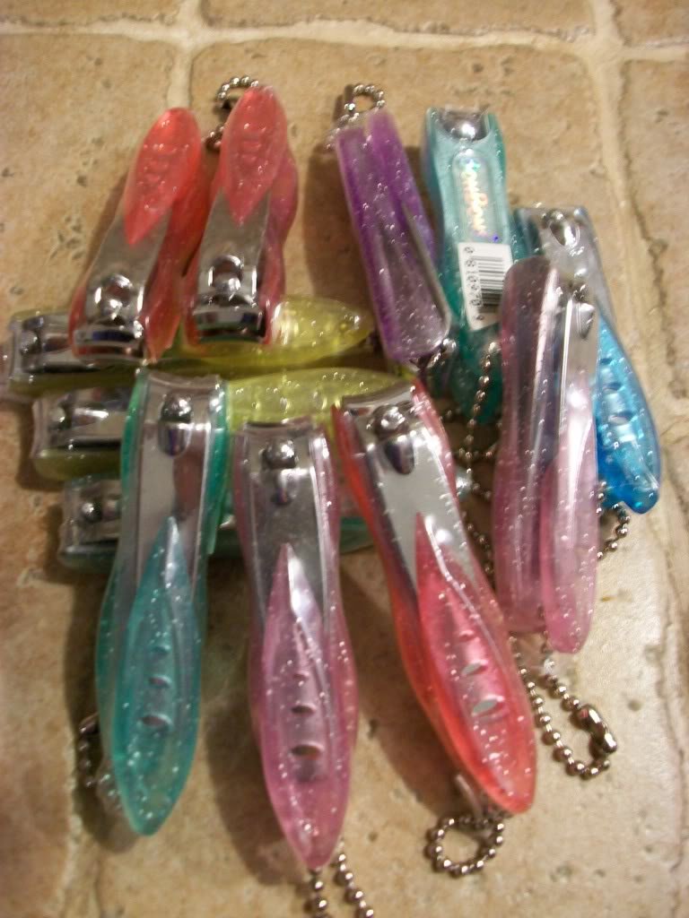12 Pc ~ Bon Bon Fingernail Clippers ~ Assorted Colors