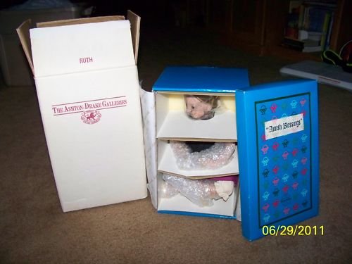 Ashton Drake - Amish Blessings Doll - Ruth