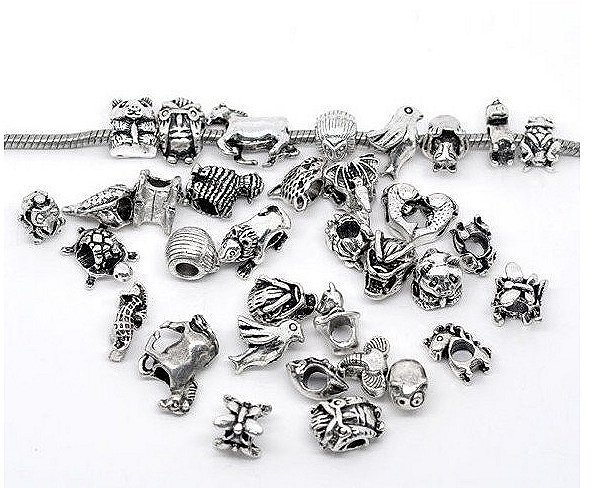 Animal silverlook charms x 100