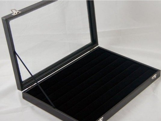 Black velevet ring tray with lid x 5