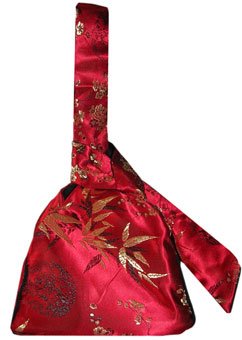 Express Your Feminity With This Extraordinary Style!
