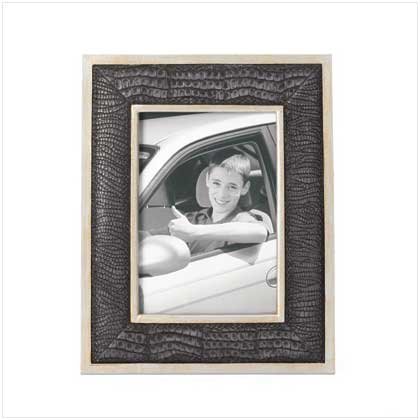 BLK FAUX ALLIGATOR SKIN FRAME