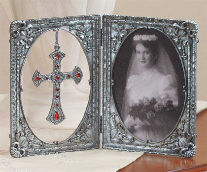Cross Pendant Photo Frame