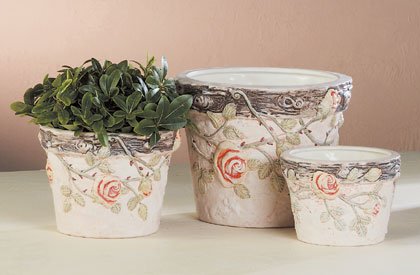 Terra Cotta Nesting Flower Pot Trio