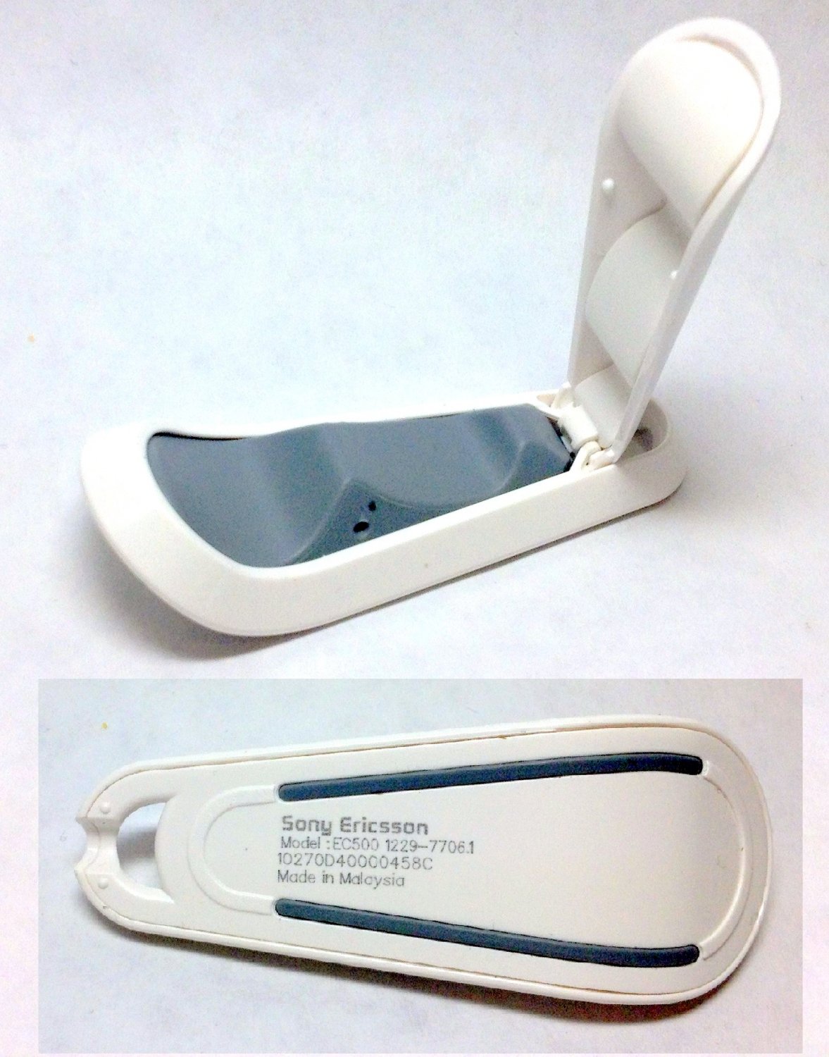White Original Sony Ericsson EC500 Mini Stand for U1i U5i X10