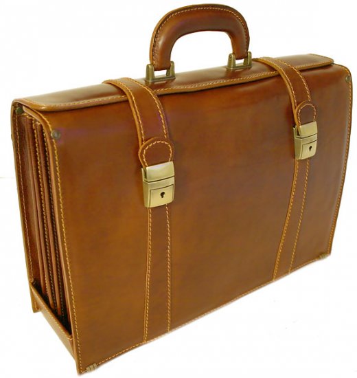 Floto Trastevere Briefcase in brown