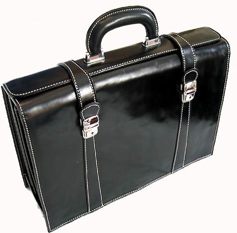Floto Trastevere Briefcase in Black