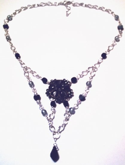 Elegant Navy and Black Necklace, Must see!
