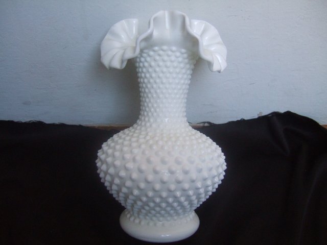 Very Nice Large Fenton Hobnail Milk Glass Vase 10.5 Inches Tall