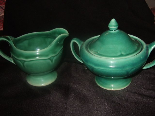 Green McCoy? Sugar And Creamer Set With Lid