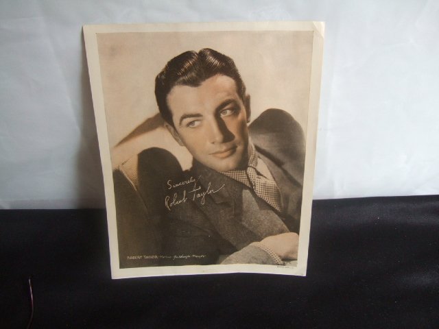 Robert Taylor MGM Studios Publicity Photo '40's 8x10
