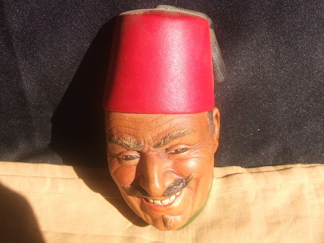 Bosson's England Serbian Man Chalk Wall Hanger 1966