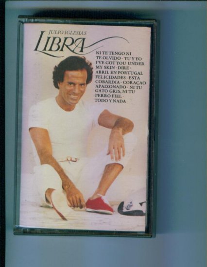 Julio Iglesias Libra Music Cassette