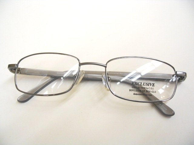 Exclusive 123 Gunmetal eyeglass frame 53-19-140 R$95