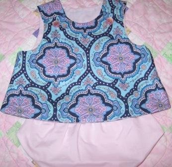 0-3 Months Infant Top with Bloomers