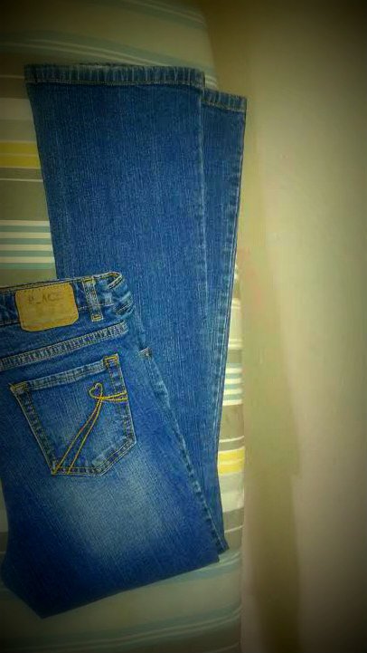 Children Place jean pant size 12