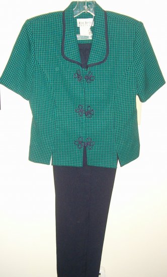 Miss Dorby Pant Suit