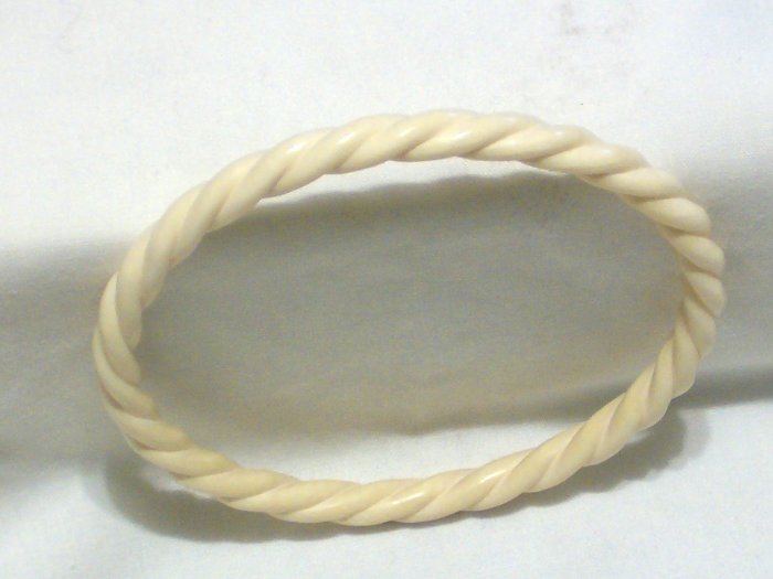 Vintage Ivory Bangle Bracelet ~ Twisted Rope