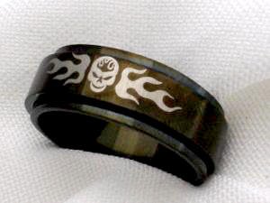 Unisex black spinning skull steel jewelry ring size 7