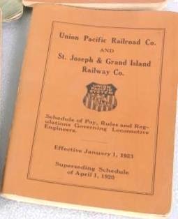 Union Pacific RR Booklet Pay Schedule Rules Regulations 1923